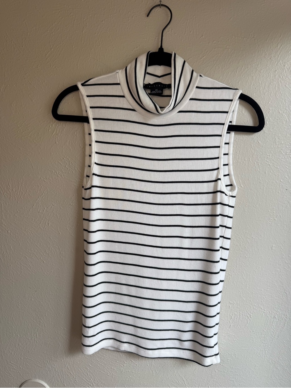 Sanctuary Mock Neck Striped Sleeveless Tank White with Black Stripes